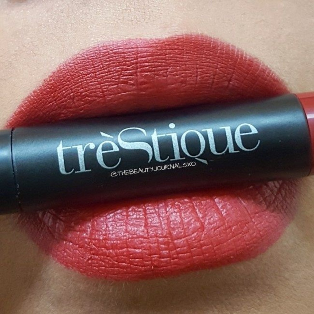 trestique tuscan wine brand new